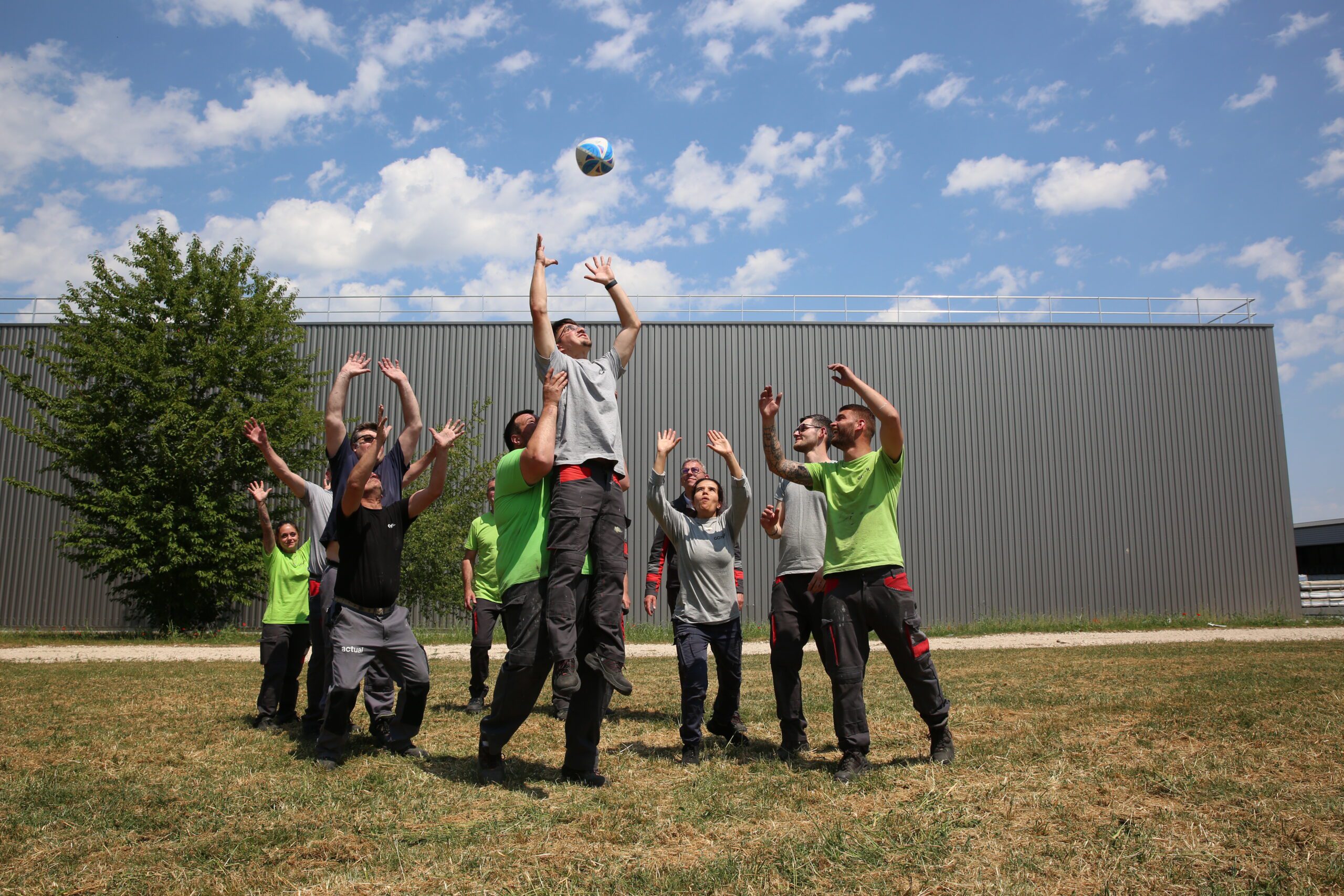 Formation & Sociétal : faire grandir les équipes et notre ancrage local